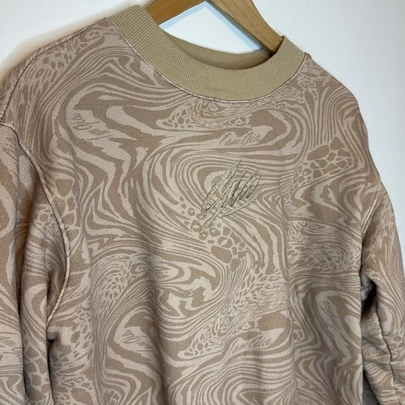 I.AM.GIA Women’s Tan Patterned Sweatshirt Crewneck Size XS Oversized - Picture 3 of 7